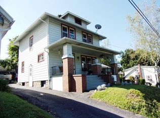 410 Dry Valley Rd, Burnham, PA 17009