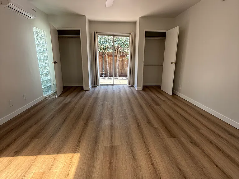 515 Santa Clara Ave — Photo 11
