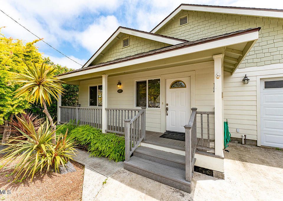 107 Ness Ave, Fort Bragg, CA 95437 Zillow