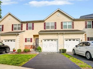 3928 Palmer Ct, Collegeville, PA 19426