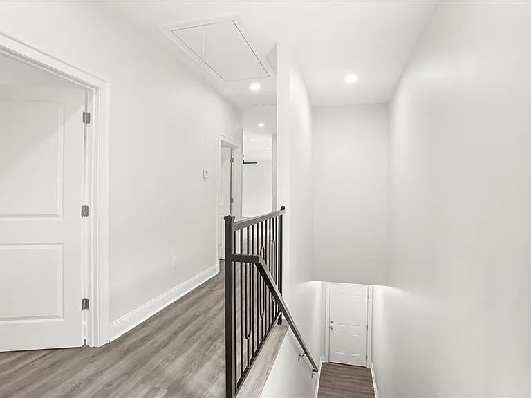 2632 New Orleans St — Photo 3