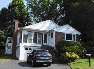 26 Mann St, Lawrence, MA 01841