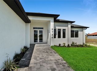 2720 NW 41st Ave, Cape Coral, FL 33993