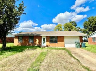 912 Pardew St, Bay, AR 72411