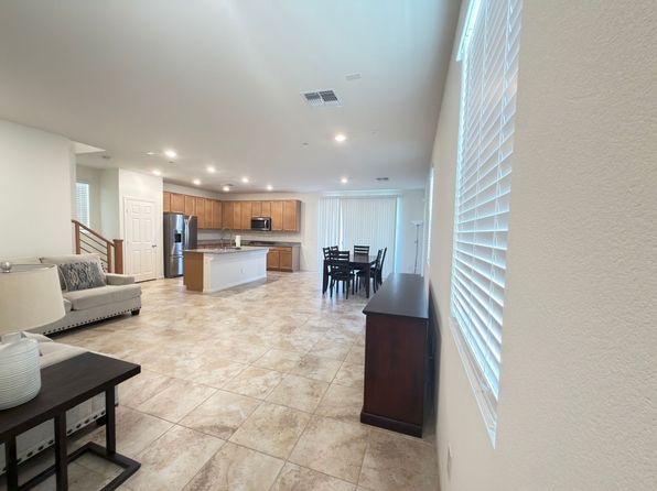 3555 Moneghetti Pl
