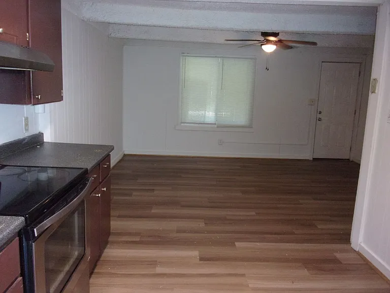 1331 Spanish Villa Ln #D — Photo 4