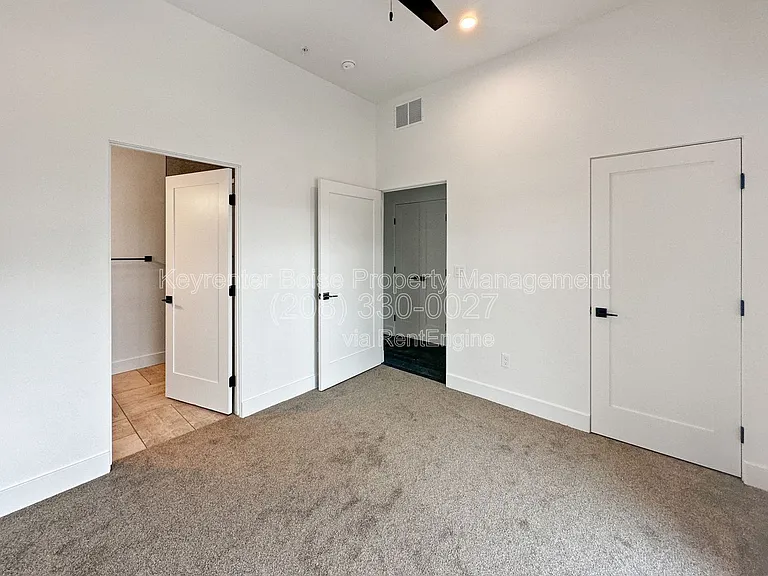 3586 N Adams St — Photo 17