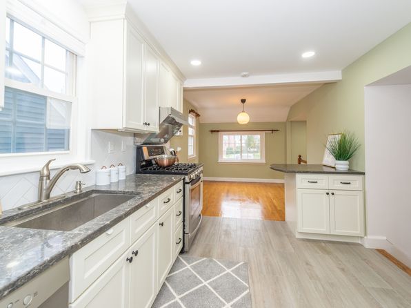 141 Monroe Ave, River Edge, NJ 07661