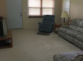 216 Meadors Cir, Morris, IL 60450