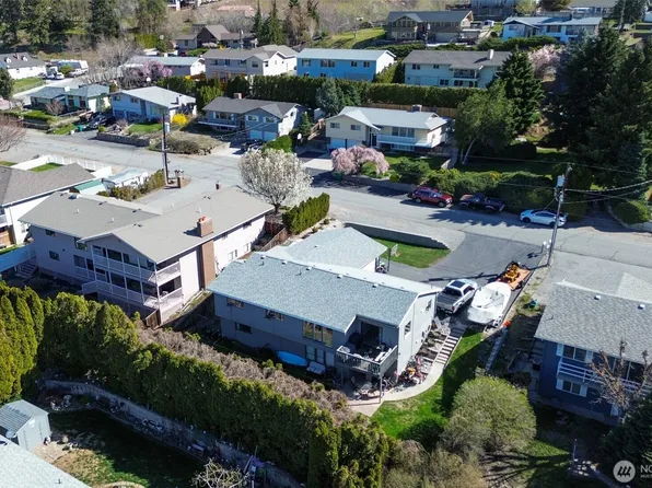 1716 N Anne Avenue, East Wenatchee, WA 98802