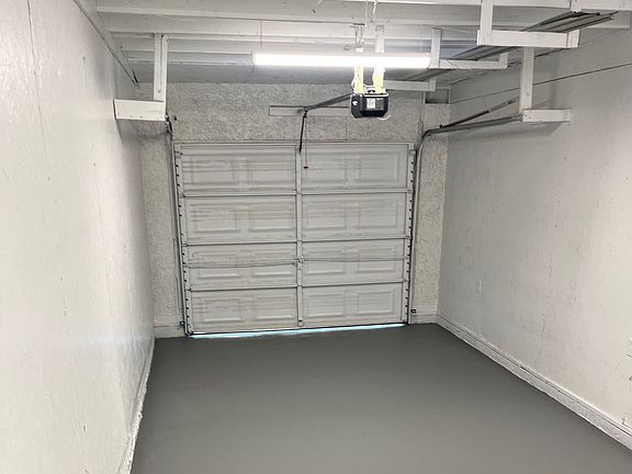 5th image of 2930 Kentucky Ave