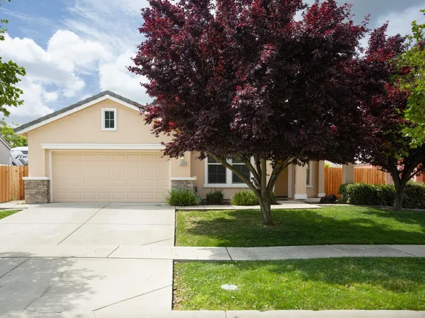 1226 Broken Spur Way, Plumas Lake, CA 95961