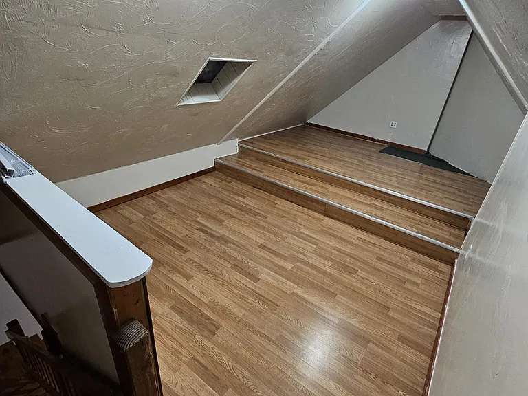 88 Vine St #2 — Photo 5