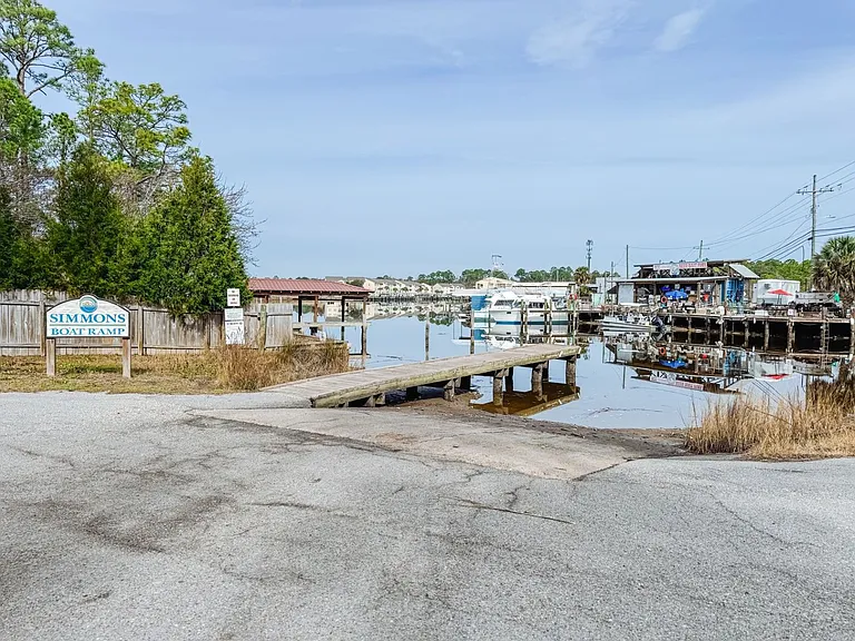 9216 Point Aux Chenes Rd — Photo 36
