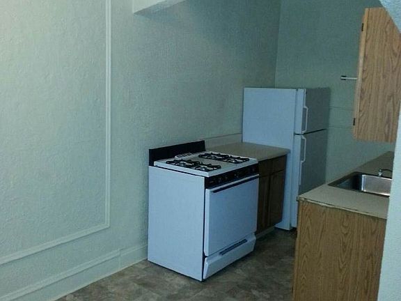 5th image of 2327 W Michigan St #11320017