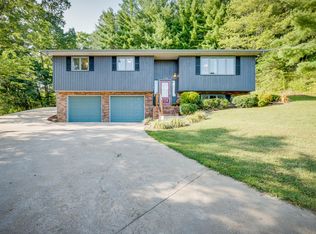 1709 Myron St, Kingsport, TN 37660