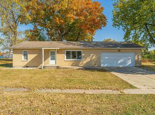 501 S Alexander St, Atlanta, IL 61723