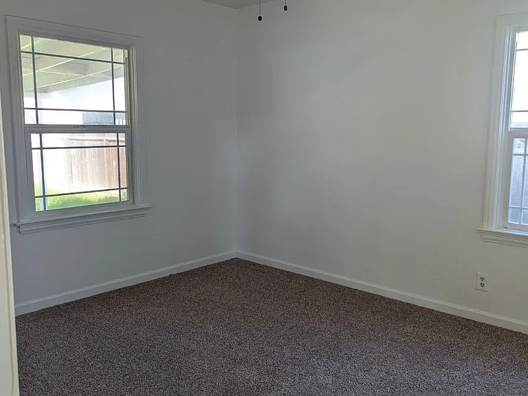 1851 Calimyrna Ave — Photo 12