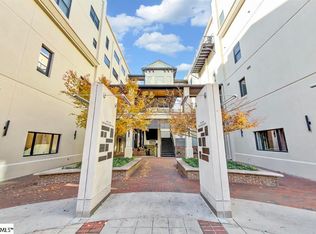 233 N Main St APT 406, Greenville, SC 29601