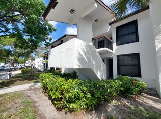 207 Lake Pointe Dr APT 204, Fort Lauderdale, FL 33309