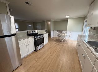 20 Twin Oaks Dr, Castle Hayne, NC 28429