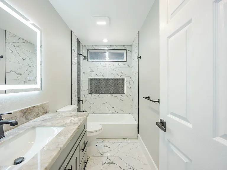 15-1510 14th Ave — Photo 13