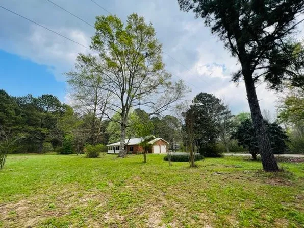 60 Dinan Salem Rd, Tylertown, MS 39667