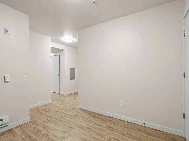 Contour Apartments — Photo 44