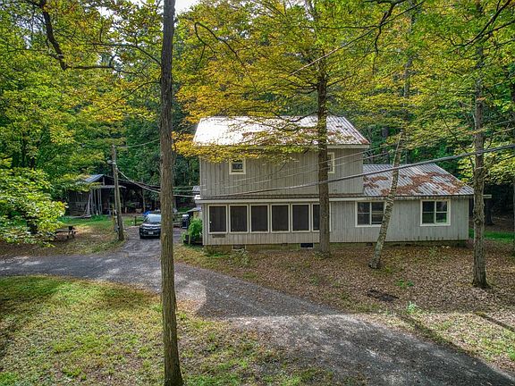 4th image of 1301 Mountain Avenue