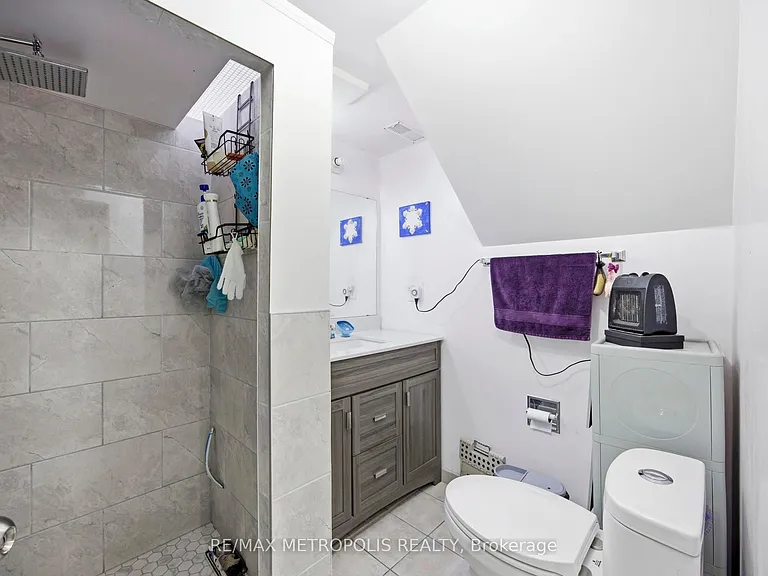 11 Rambler Pl #BASEMENT — Photo 36
