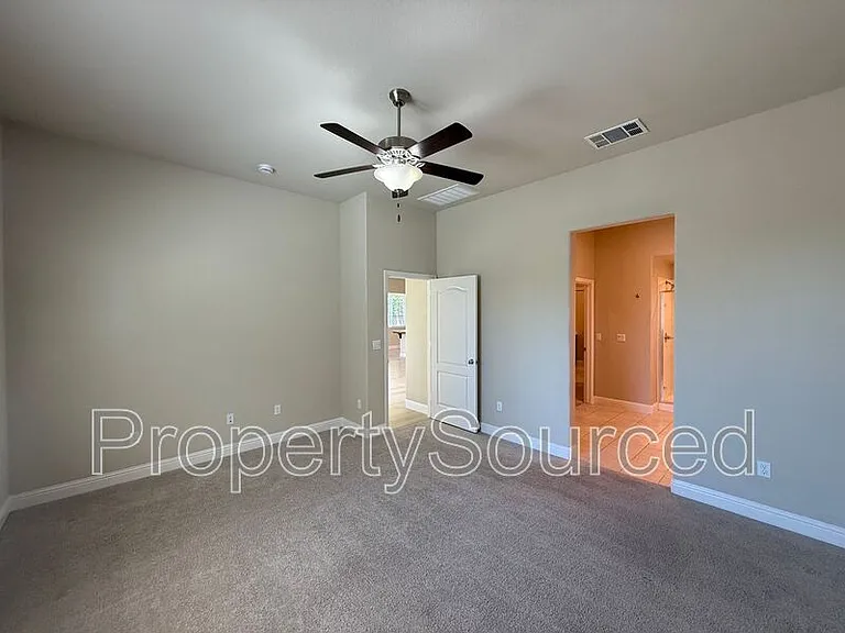 1428 Nascimento St — Photo 14