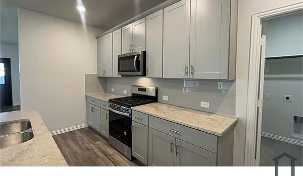1801 Ash Oak Ln — Photo 12