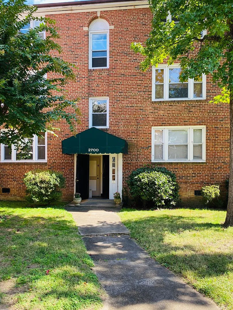 2700 Kensington Avenue — Photo 3