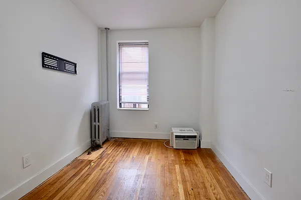 Rented by Skyward | media 10