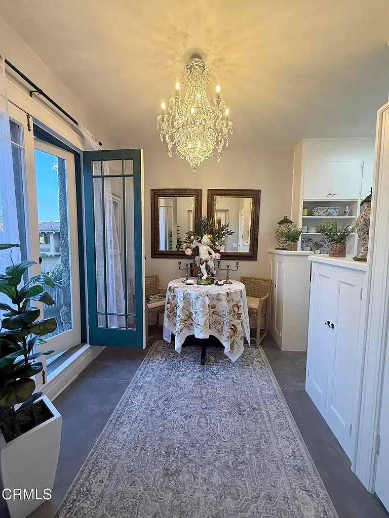 Studio, 1.0 bath, 528 sqft, $3,500 — Photo 4
