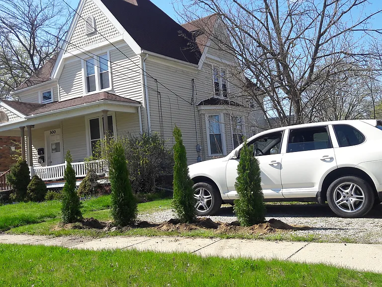 Street view. Off street parking.