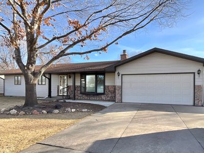 1211 S Buffalo Bill Avenue, North Platte, NE, 69101