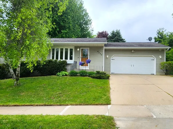 4332 Valley Dr NW, Rochester, MN 55901