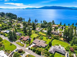 516 Briar Rd, Bellingham, WA 98225