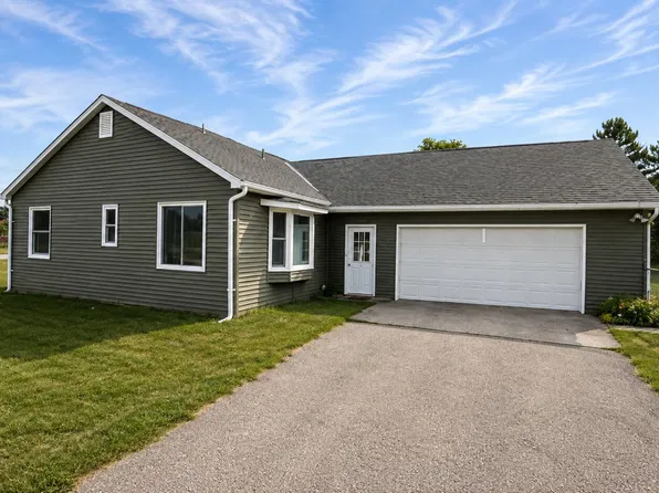 20085 Eleven Mile Rd, Big Rapids, MI 49307