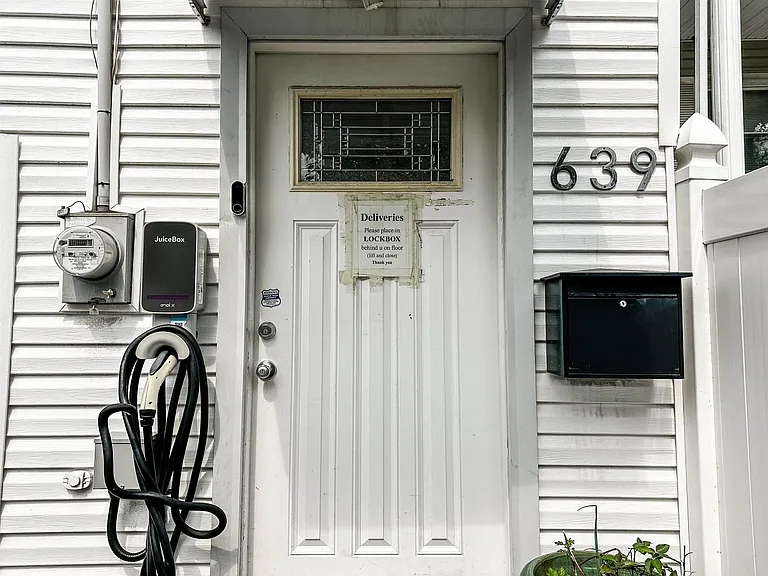 639 Palisade Ave #2 — Photo 2