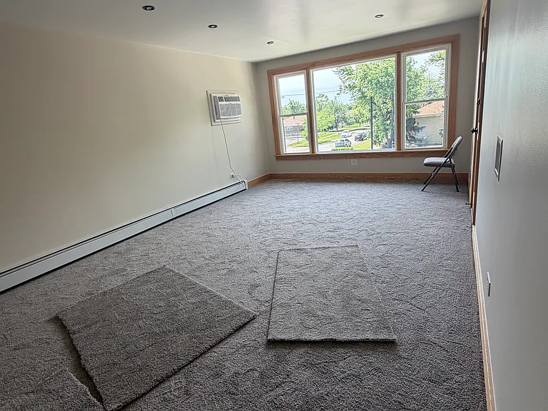 6048 W 79th St #3 — Photo 7