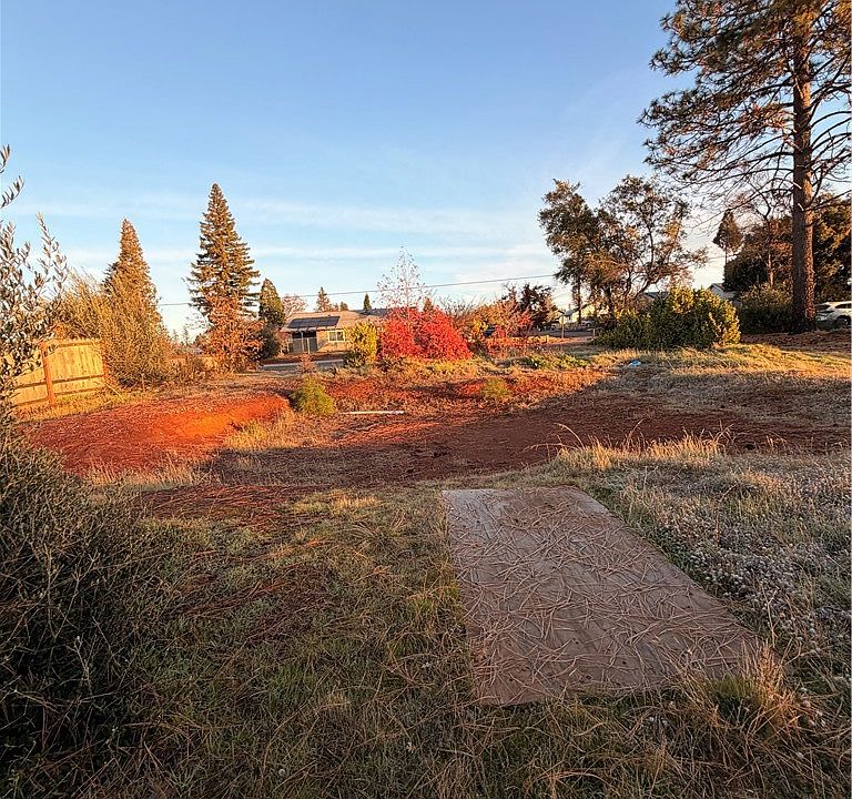 2nd image of 920 Pearson Rd