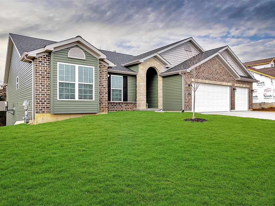 1st image of 801 Cimarron Meadows Dr