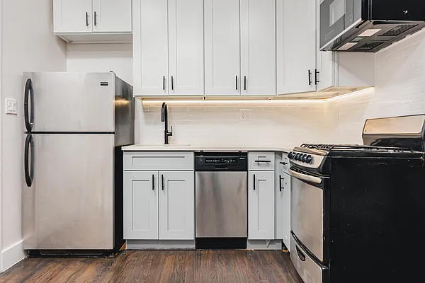 Rented by Carnegie Management Inc | media 16