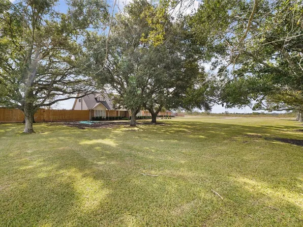 4410 County Road 63, Rosharon, TX 77583