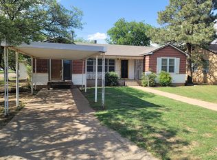 118 SW 9th St, Plainview, TX 79072