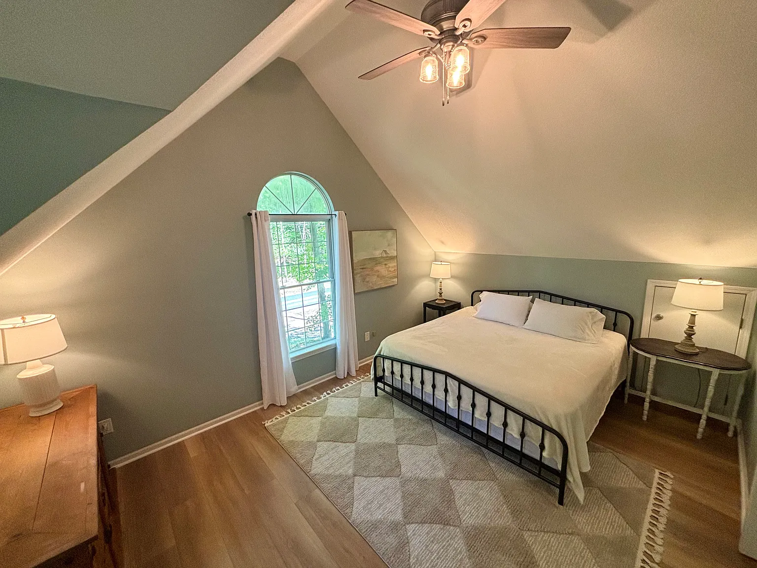 4707 N Ridge Rd — Photo 3