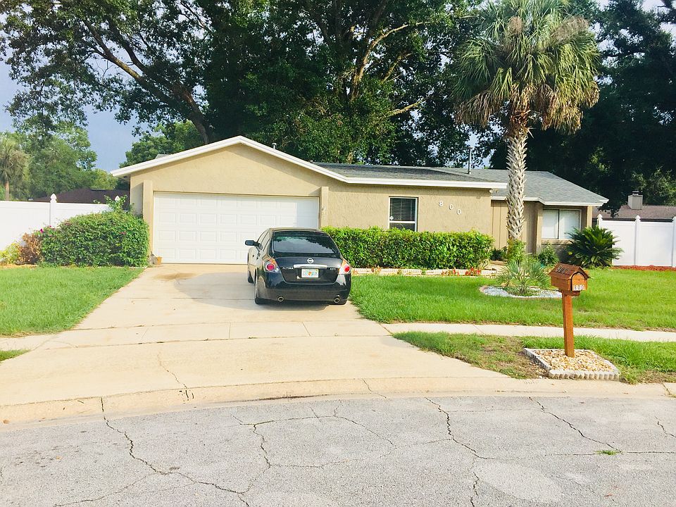 1st image of 800 Van Ness Cir