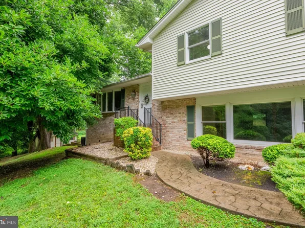 2005 Montford Dr, Forest Hill, MD 21050